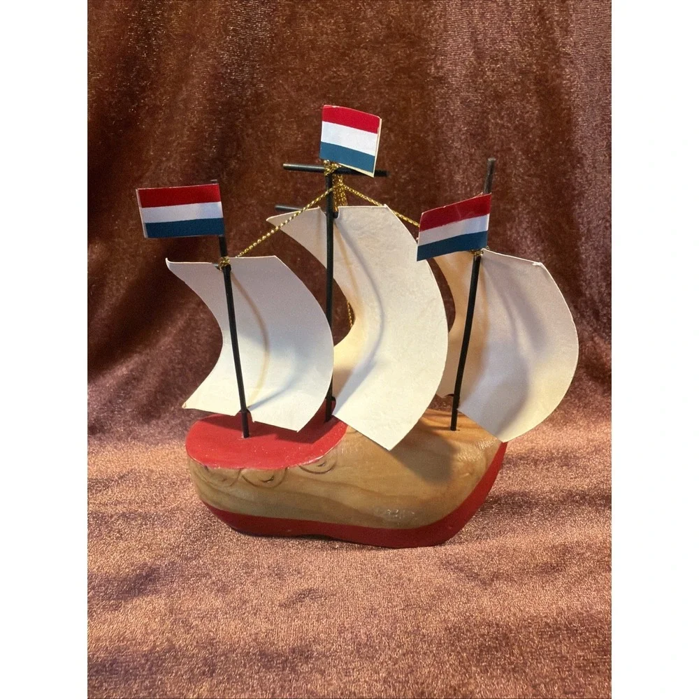 Miniature Boat Wooden Shoe Carved Clog Dutch Painted‎ Gift Home Decor Collection
